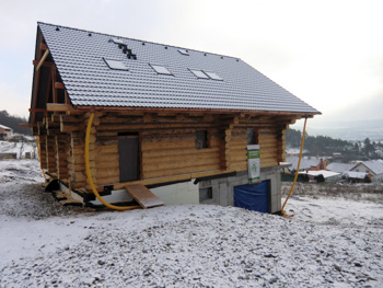 PRODEJ RD - SRUBOVÁ STAVBA